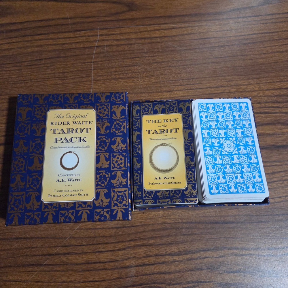 The Original Rider Waite Tarot Pack A.E. Waite 78 Card Deck with Book and Bag
